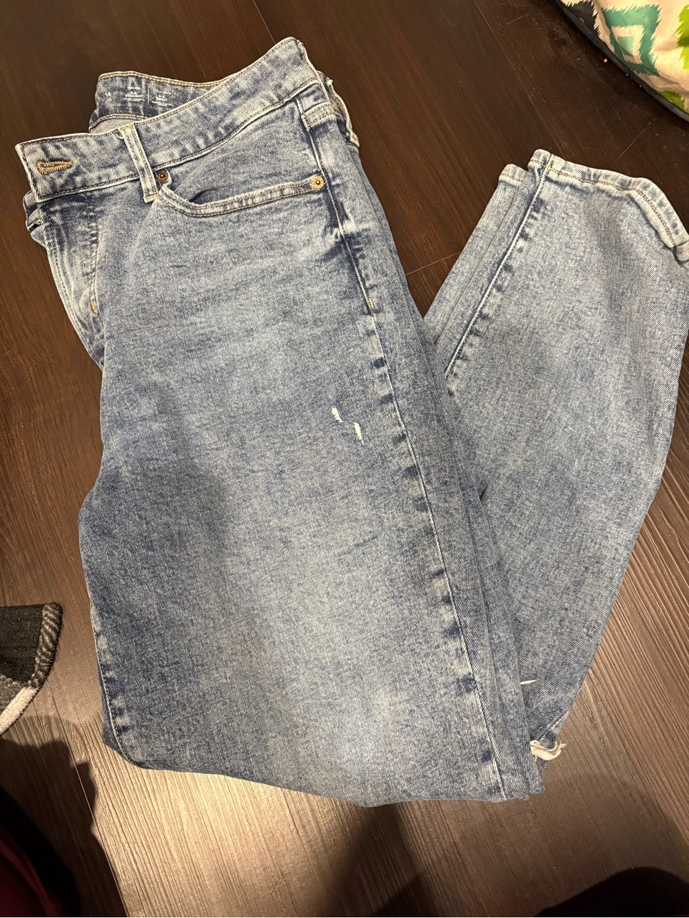 Classic Light Blue Womens Jeans - Casual Straight Fit